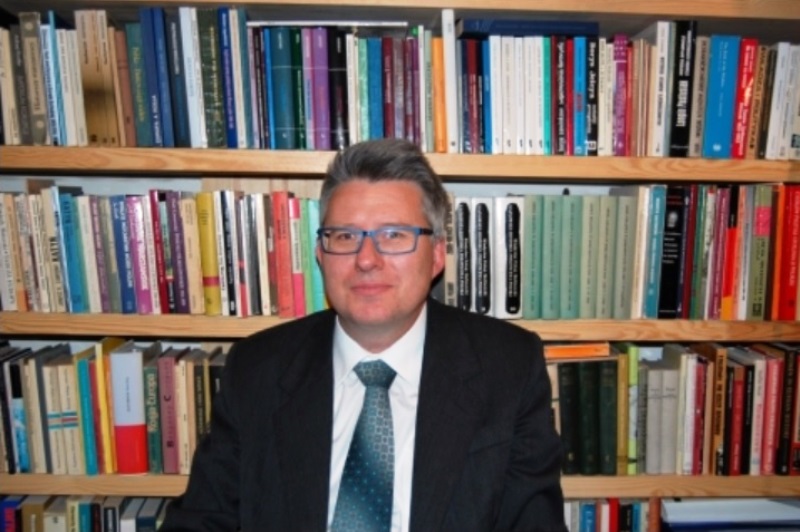 prof. dr hab. Jacek Tebinka
