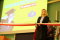 Prof. UG, dr hab. Anna Machnikowska Prorektor ds. Kształcenia, przecina wstęgę inaugurując Salon Maturzystów w 2014 roku.