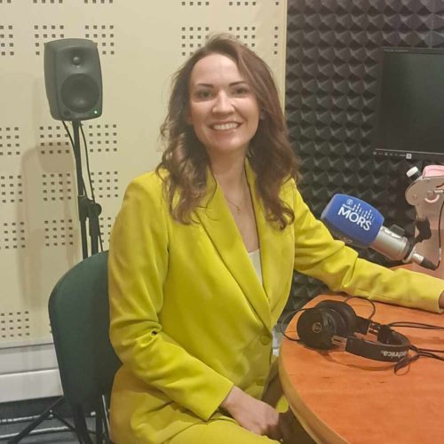 Dominika Ziółkowska w studiu Radia MORS